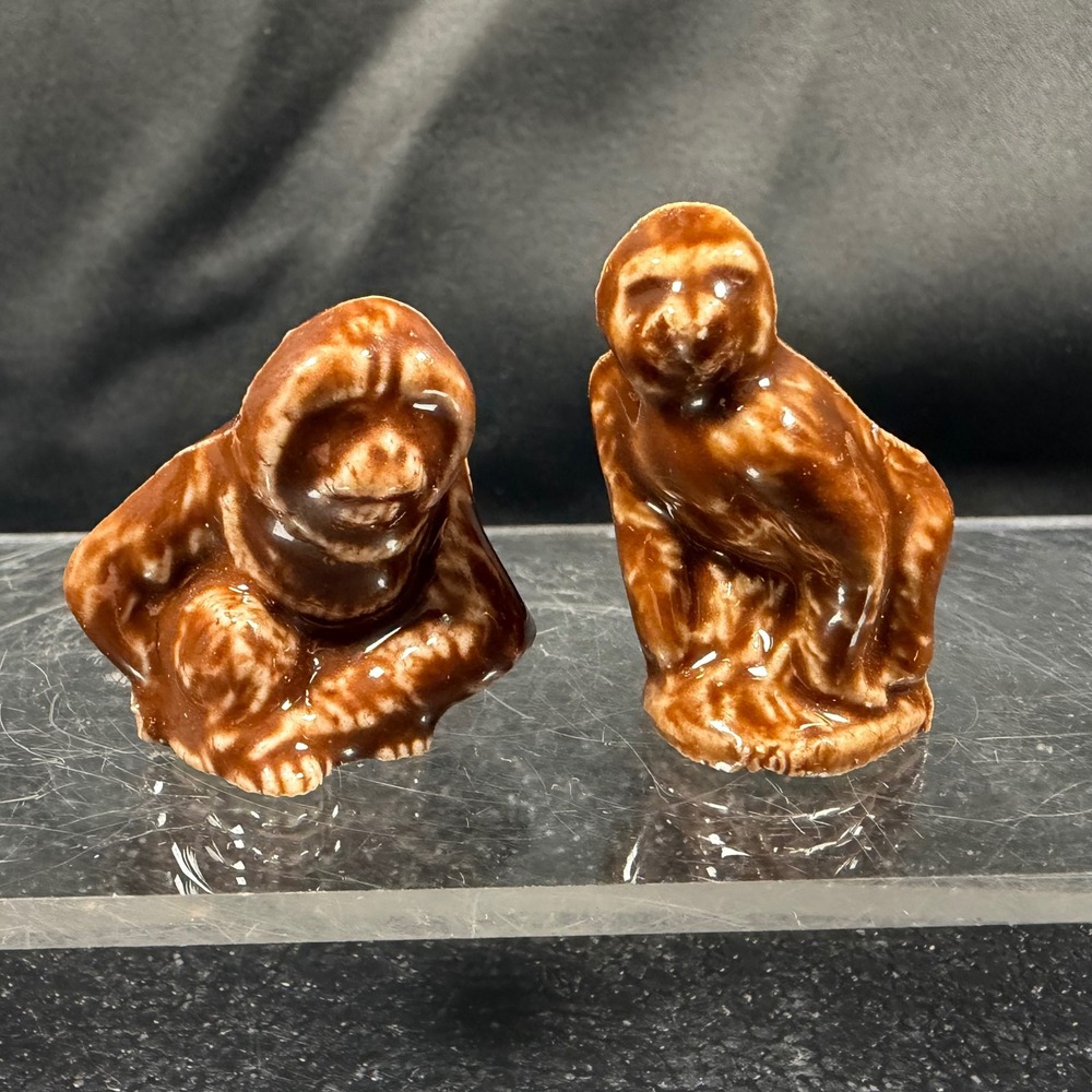 Wade Whimsies Monkey and Orangutan Figurines Ceramic Brown Glaze England Vintage